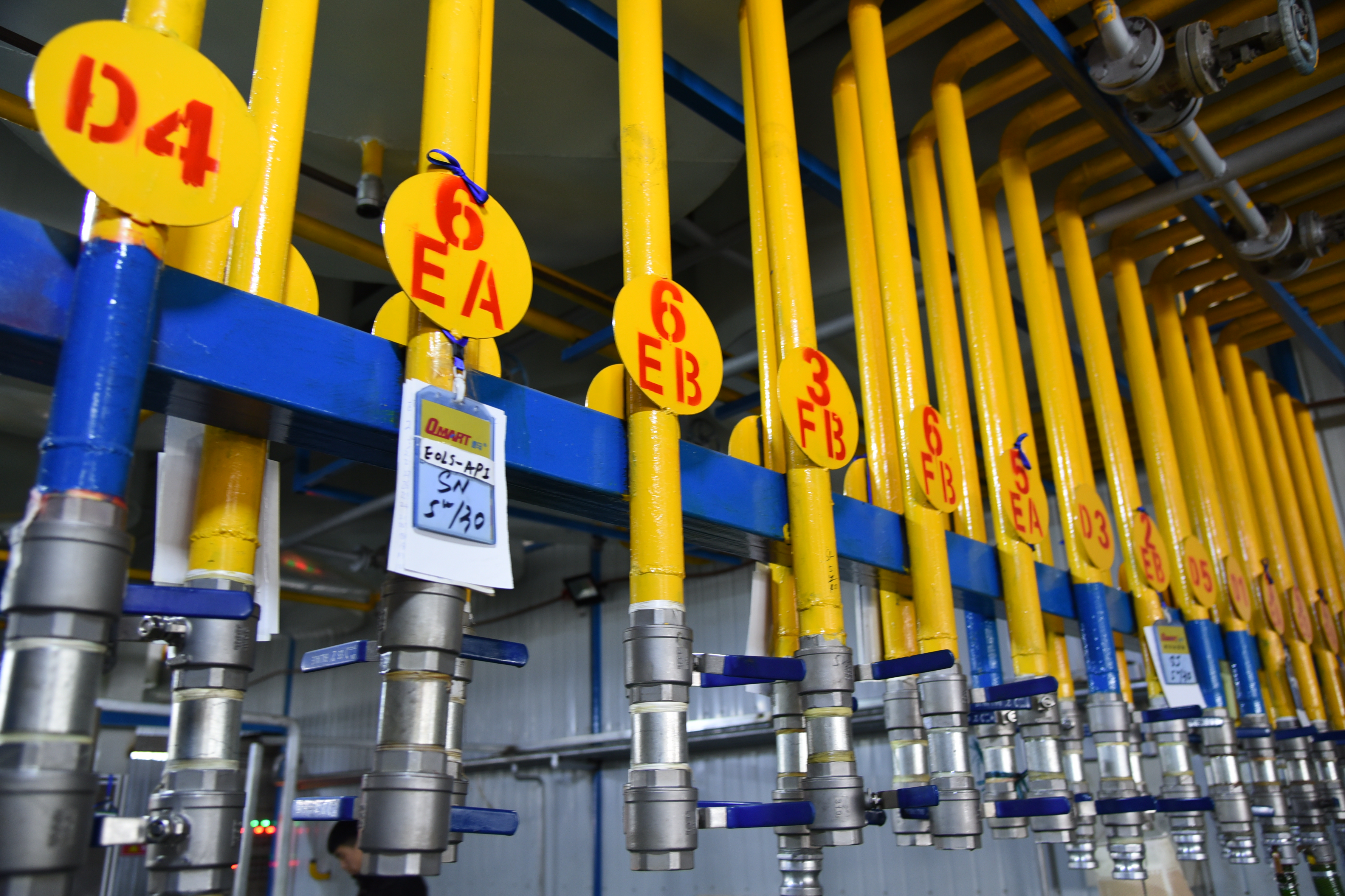 灌裝流水設(shè)備